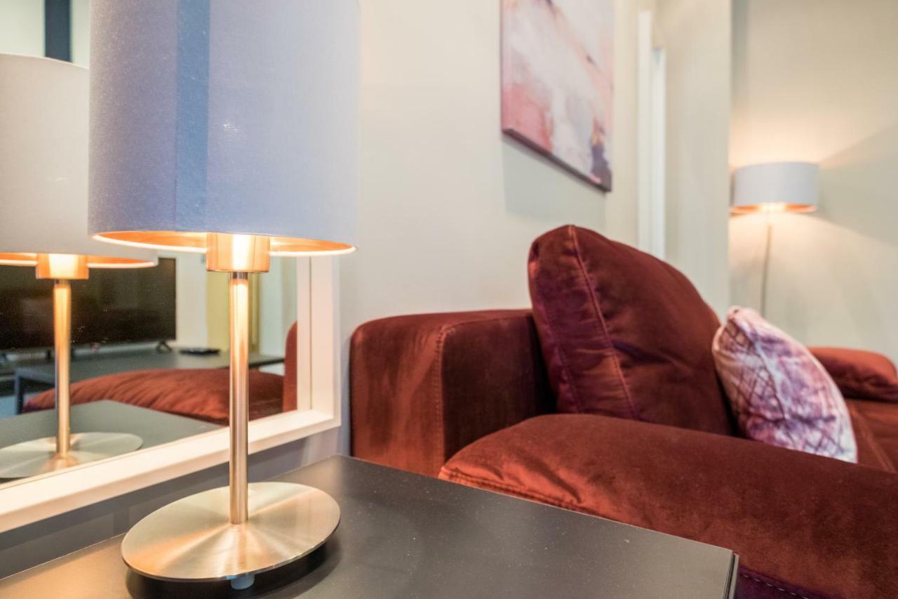 Cozy 3-Bedroom With Stylish Comfort And Chic Decor Sofia Luaran gambar