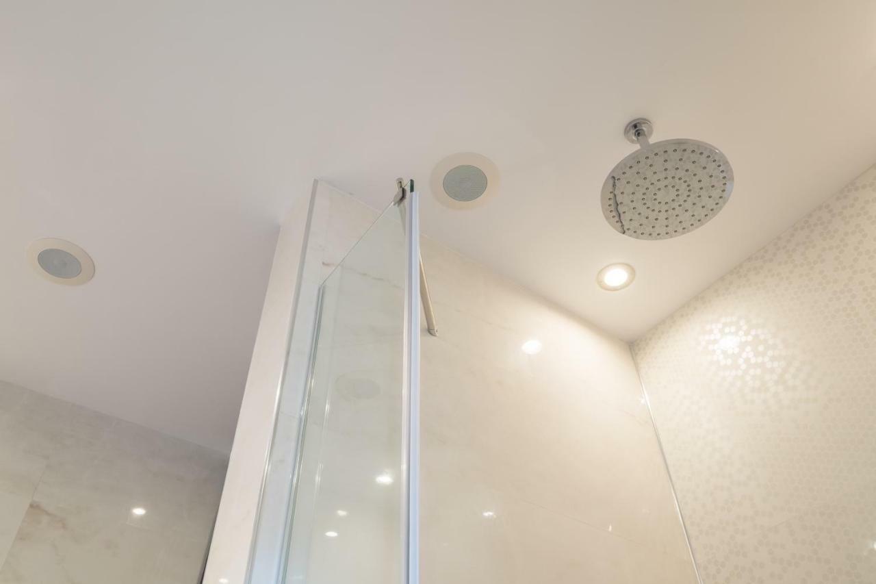Cozy 3-Bedroom With Stylish Comfort And Chic Decor Sofia Luaran gambar